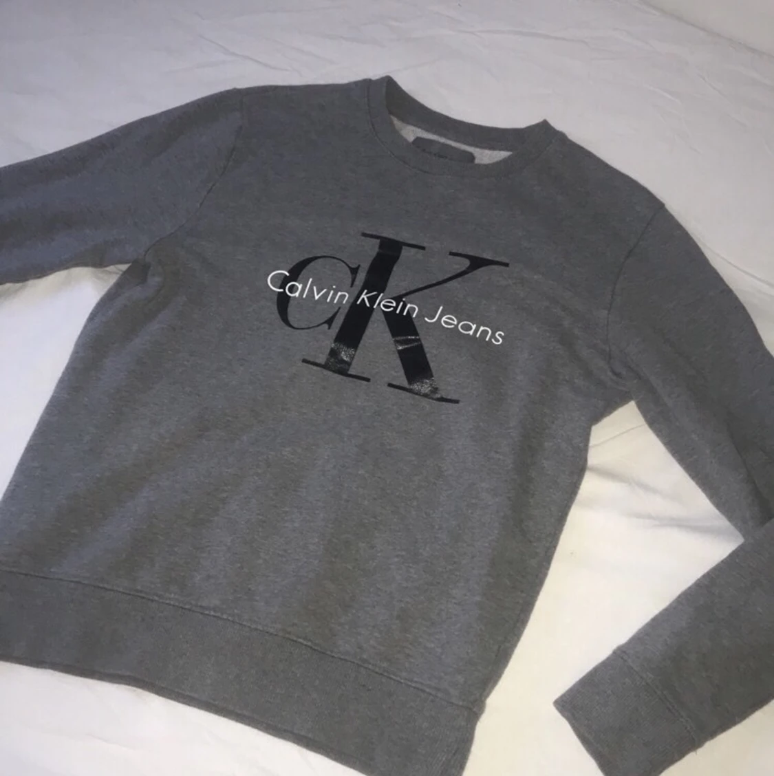 Calvin Klein sweatshirt