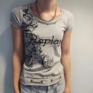 Replay t-shirt - En vintage Replay t-shirt