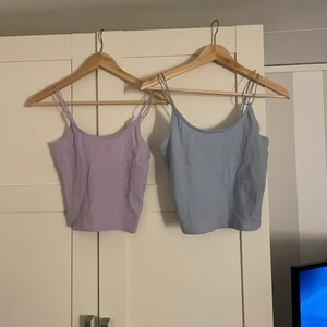 2 pastell linnen - Säljer dessa 2 jättesöta linnen i stl M, har aldrig använt dem! Säljer dem för 80 kr/st eller 150 för båda! Frakt tillkommer❤️