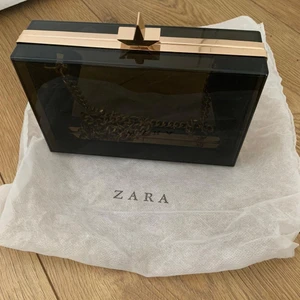 Zara clutch  - Zara transparent clutch ask for more pics
