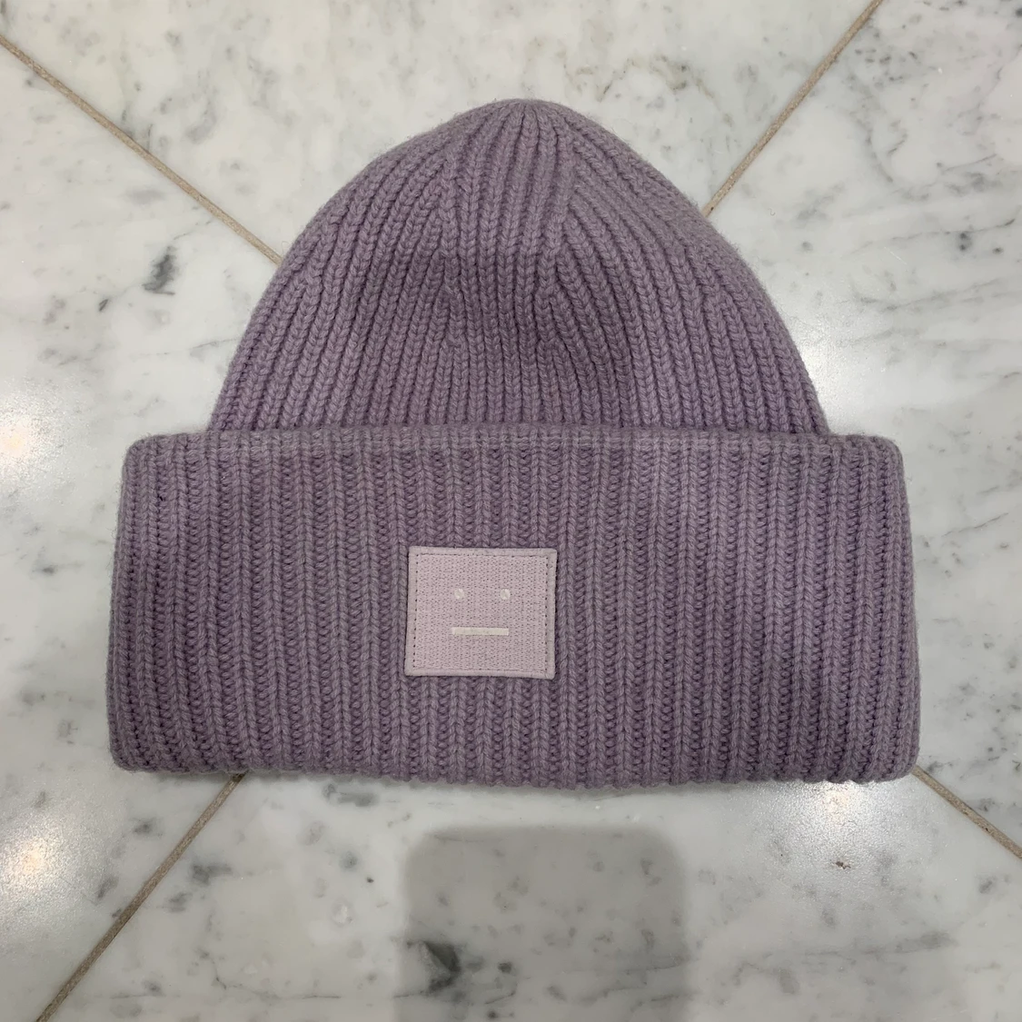 Acne Studios mössa - 90