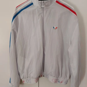 Old school Adidas Jacket New - Totally New, still has tags on. Size S, will fit also M. 