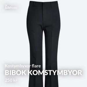 Bikbok svarta kostym byxor strl 34 - Kommer aldrig till andvändning bra skick