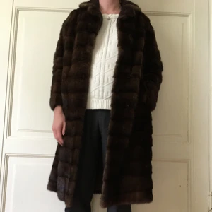 Pälskappa mink - Minkpäls kappa jättefin 