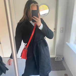 Väska - Nypris 600kr Endast använd en gång! 