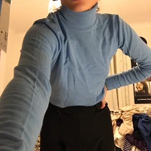 Blå polo  - Riktigt najs ljusblå polotröja 🤠🤠🤠