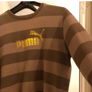 Puma sweatshirt  - As cool sweatshirt från puma som är i nyskick😋