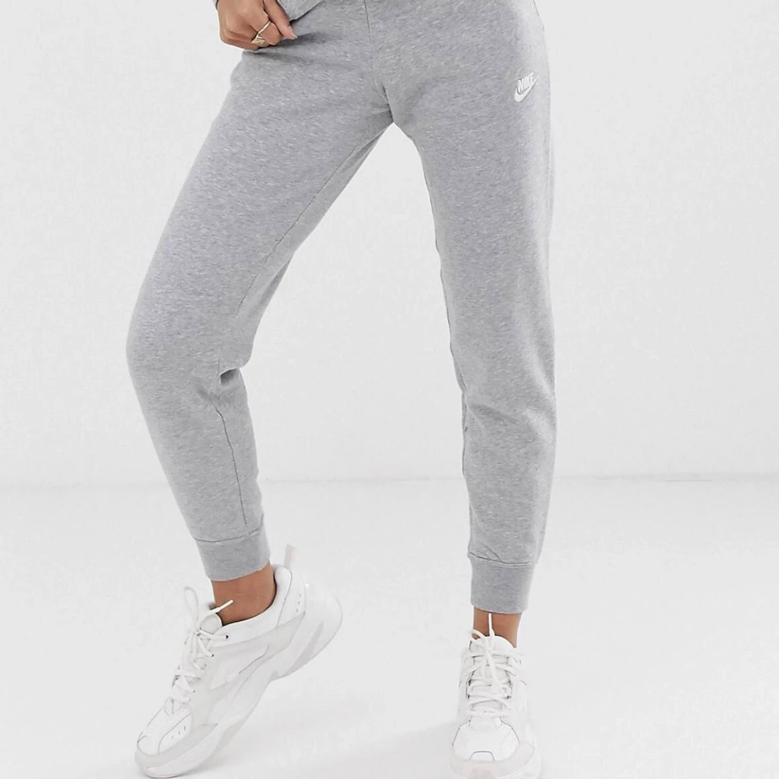 Nike essential joggingbukser