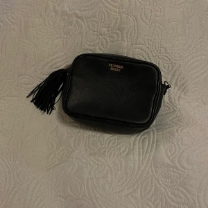 Väska  - Väska från Victoria secret 