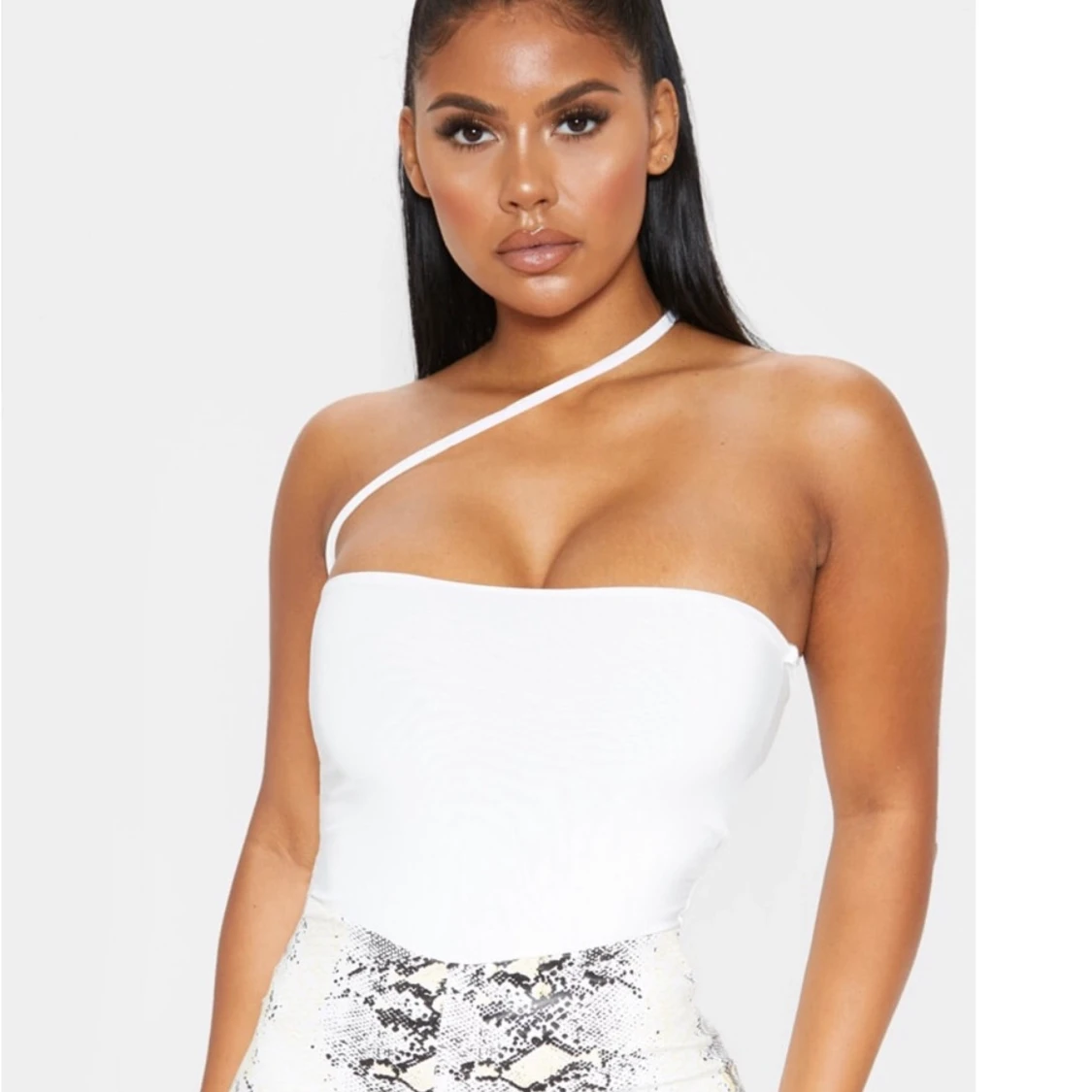 Body PrettyLittleThing - 90