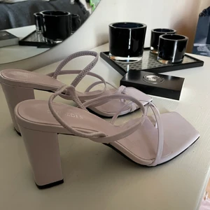 Klackskor - Klackar från Hm endast använda en gång. 