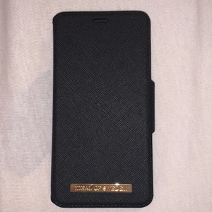 Plånboksskal för IPhone x/xs - Helt oanvänt. Säljer pga har ett annat jag gillar mer