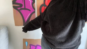 svart lurvig hoodie - svart lurvig hoodie från urban outfitters i storlek s               buda i kommentarerna från 120kr :))