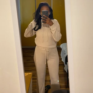  Mjukis sätt  - Jätteskön mjukis sätt men har tyvärr ingen användning av de.