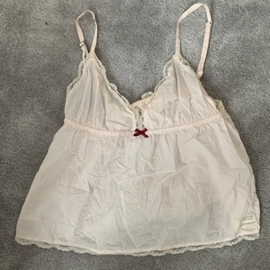 Odd Molly linne - Säljer detta superfina linne då det inte kommer till användning, sparsamt använt inga fläckar eller liknande💕