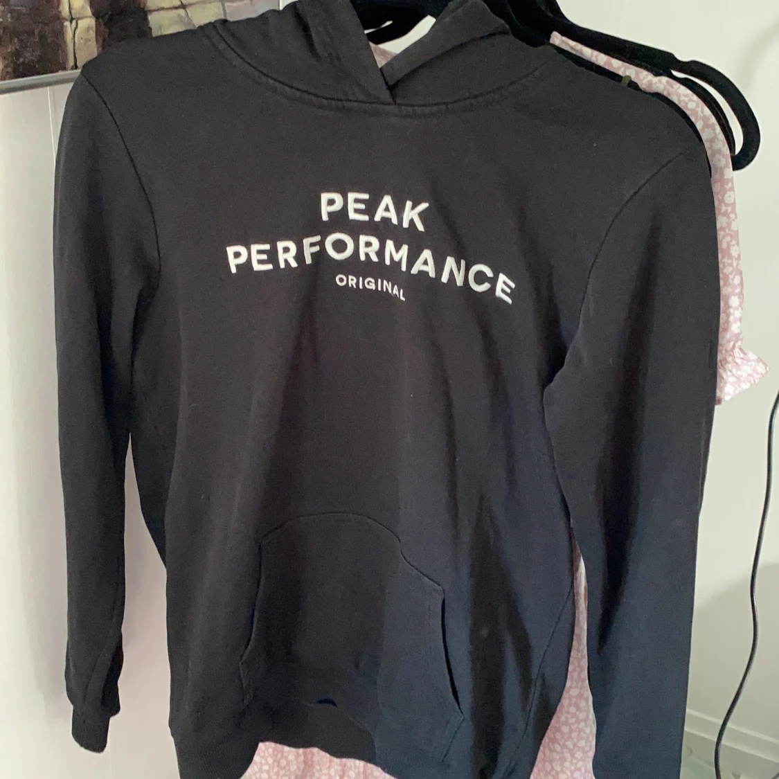 Peak Performance Hoodie - 90