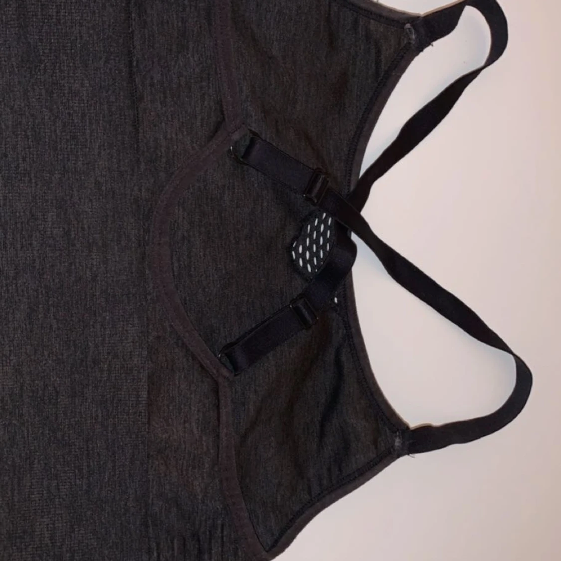 Iciw tränings topp utbytes mot storlek M. Detta är storlek S  - 90