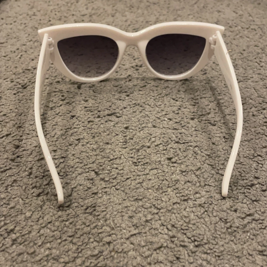 trendiga solglasögon till sommaren  - 91