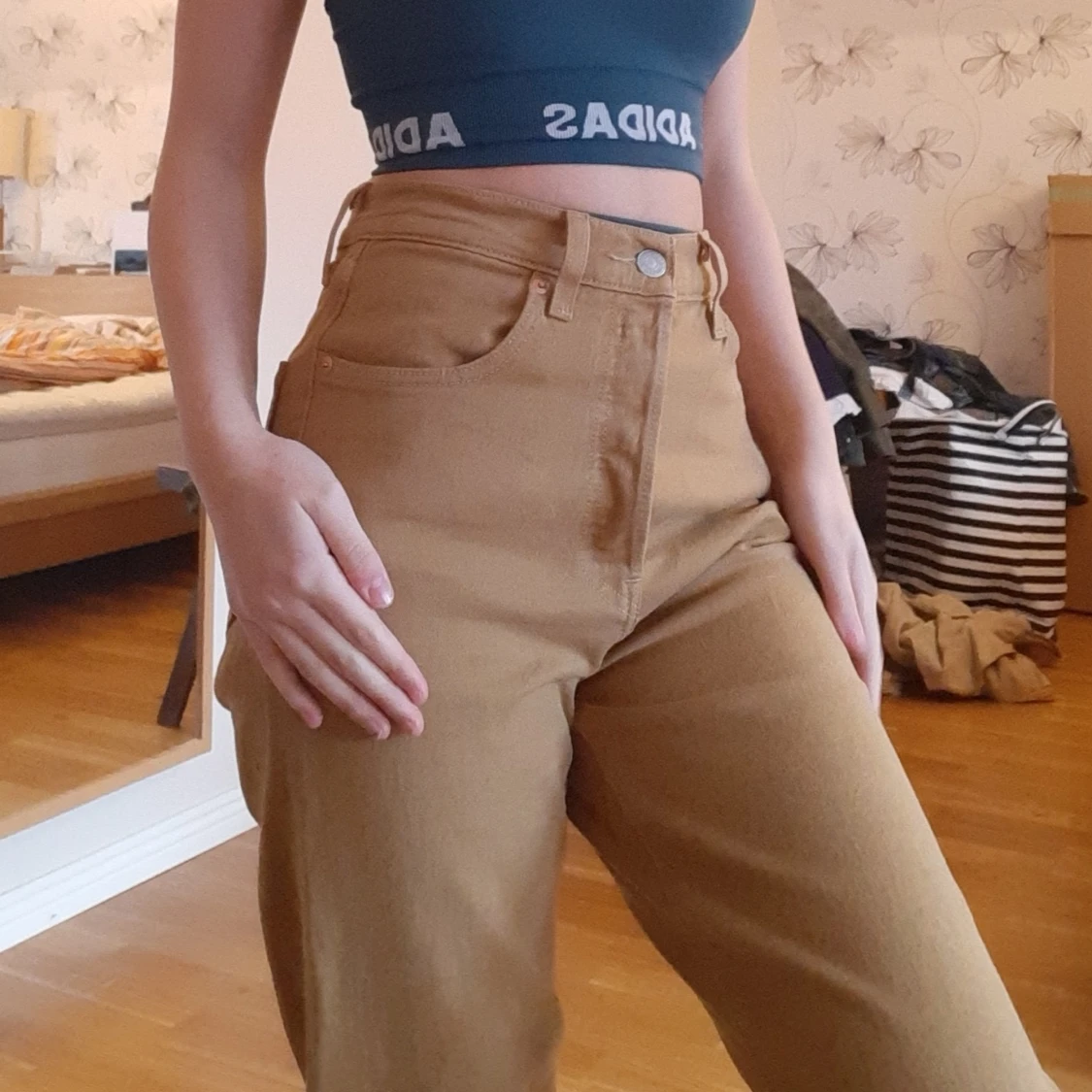 Levi's jeans  - 90