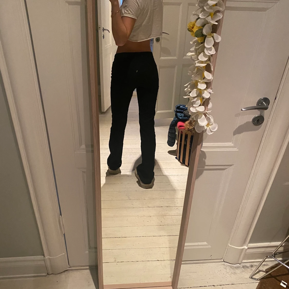 Lågmidjade svarta jeans - 91