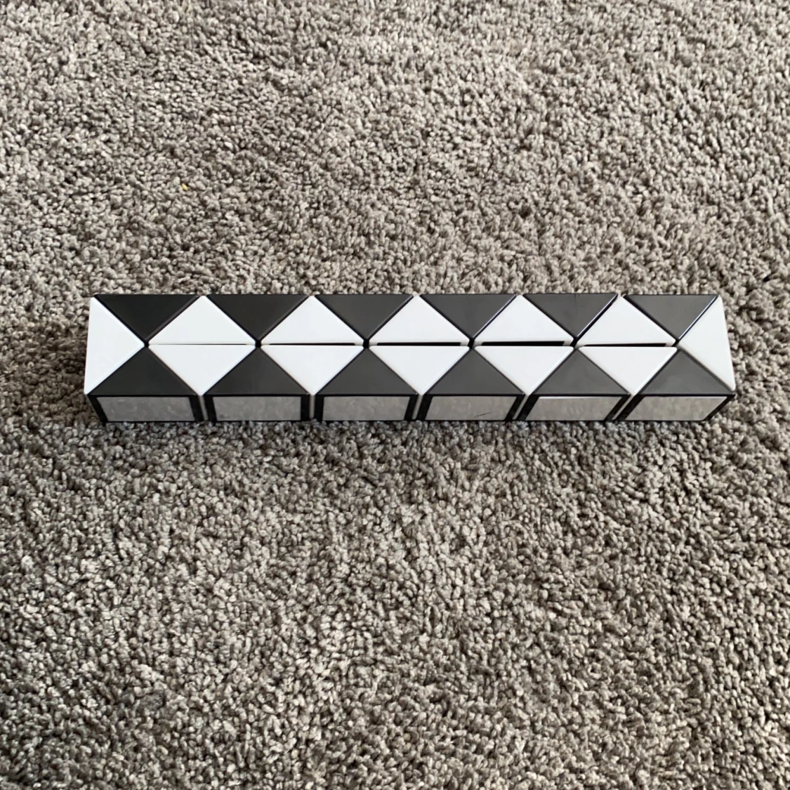 Säljer en snake fidget toy