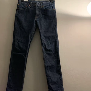 Levis jeans 511 strl 31/30 i bra skick - Levis jeans 511 strl 31/30 i bra skick säljer då modellen inte riktigt passade mig