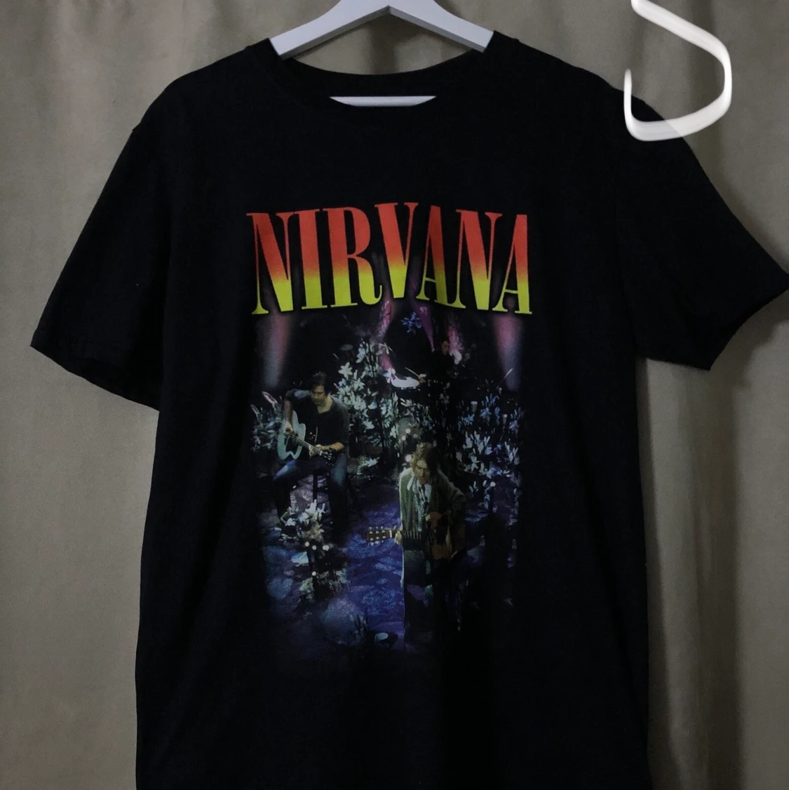 Nirvana tee