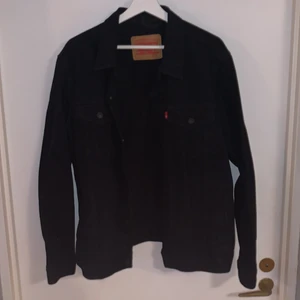 Levis Jeans Jacka - Använd fåtal gånger, bra skick