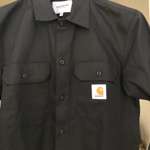 Carharrt svart master shirt Medium - Nyskick. 