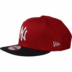 NEW ERA KEPS - Snygg NEW era keps som inte kommit till användning då den är lite för liten för mig. Nypris 450 säljer för 200kr.Kepsen är köpt på Hatstore.Kontakta vid frågor eller privata bilder 