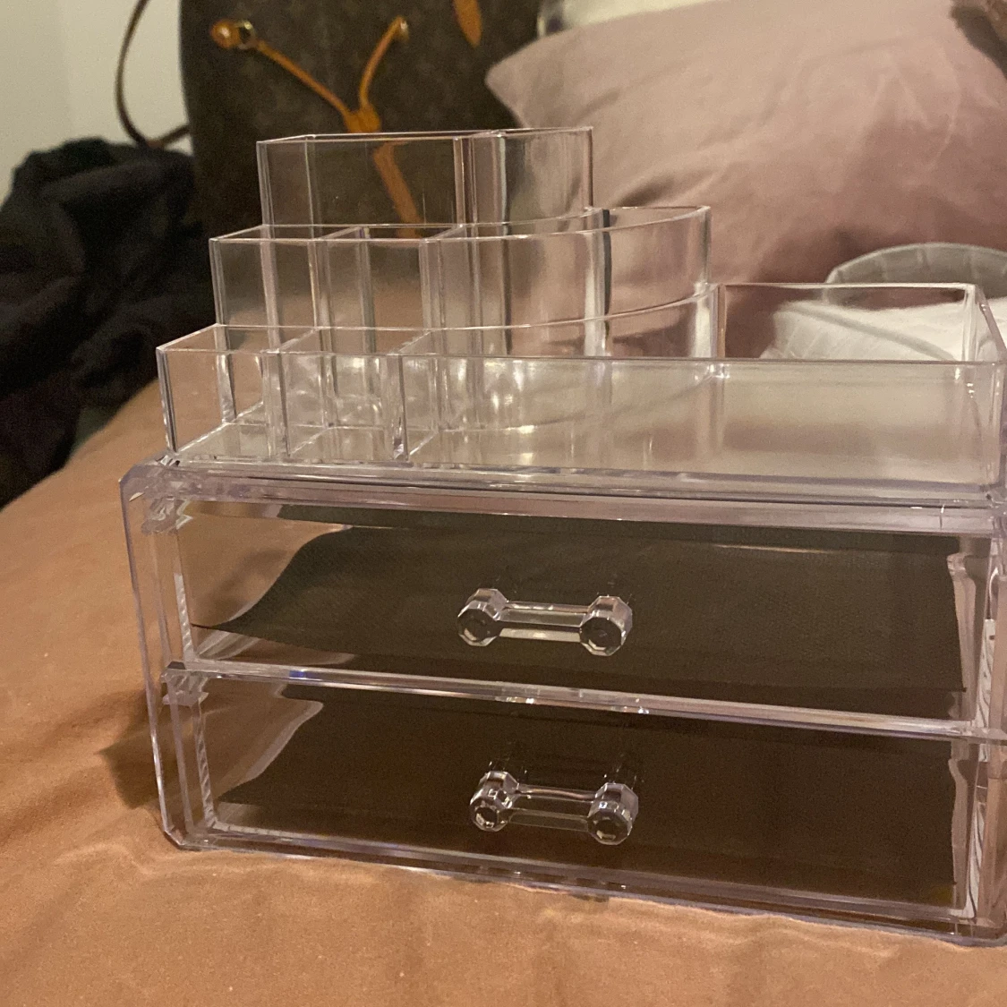 Makeup orgonise  - 90