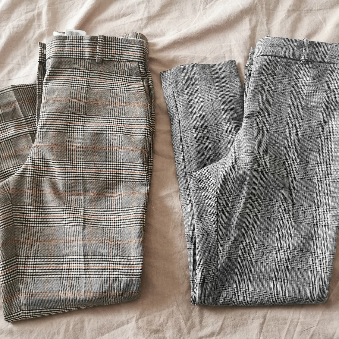 2 par kostymbyxor från H&M strl 38