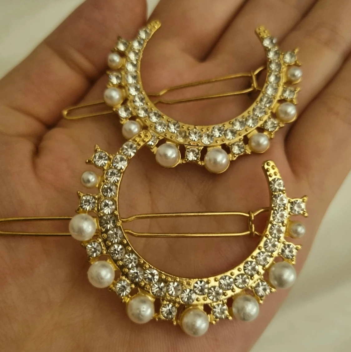 Hårspänne guldfärgat 2st