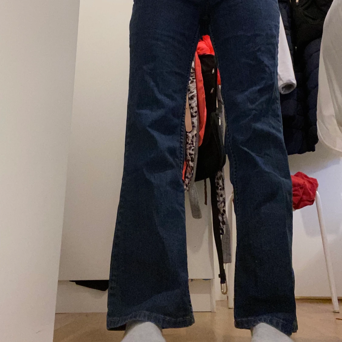 Mörkblå jeans  - 91