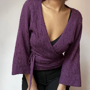 Lilla kofta - En omlott kofta som är anpassningsbar i storlek S-L