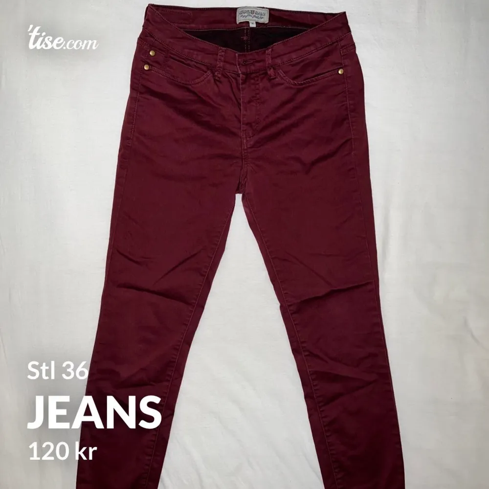 Vinröda jeans i gott skick, stl 36. Från Kappahl tror jag enligt märket. 120kr eller paketpris flera jeans för 500kr. Jeans & Byxor.