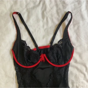 Jättefin korsett - Söt