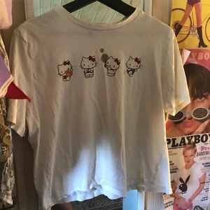 hello kitty tshirt - så fin men behöver pengar