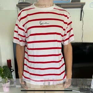 KARL KANI T-SHIRT - Väldigt bra skick! 