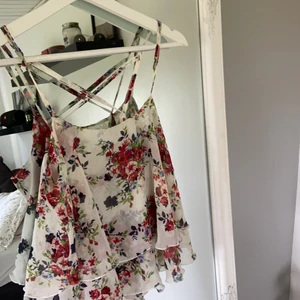 Somrigt linne - Sommrigt linne i bra skick