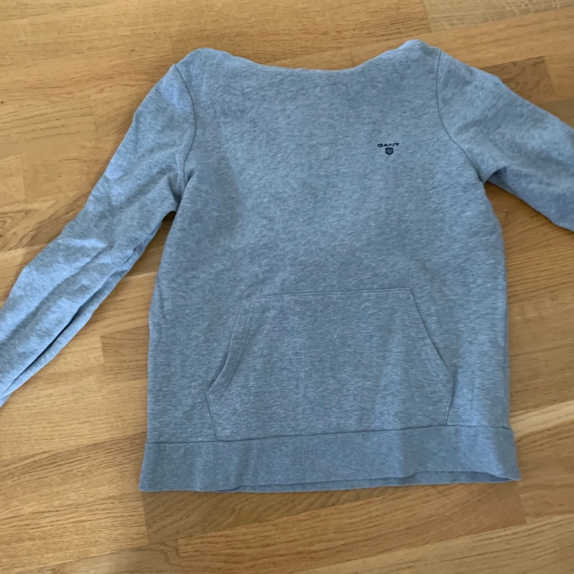 Grå gant hoodie storlek S - 90