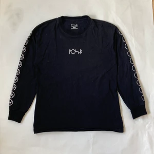 Polar Longsleeve - Polar longsleeve i storlek S. Använd men i bra skick utan några flaws. Säljer då den ej kommer till användning.