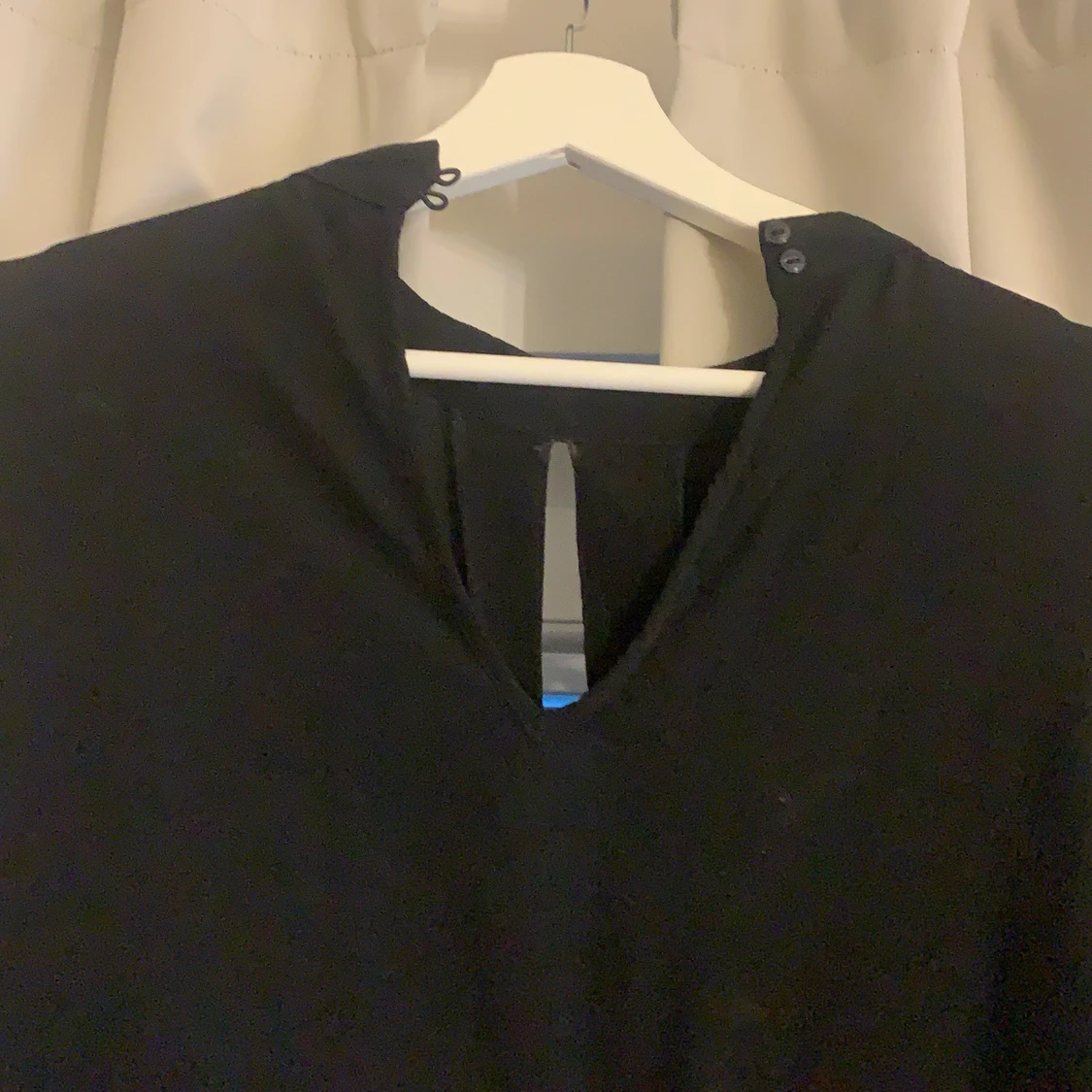 Svart blus  - 91