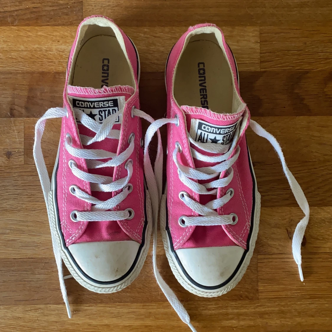 Rosa låga converse skor - 90