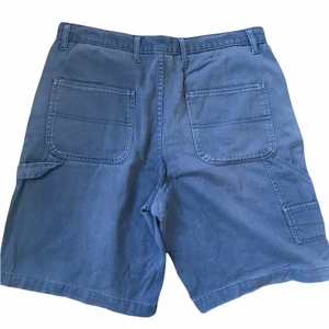 Vintage Camel shorts! - Camel carpenter shorts med bra passform och dunder färg, fett bra använt skick