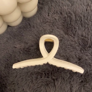 Hårklämma - Superfin hårklämma⚡️⚡️⚡️⚡️