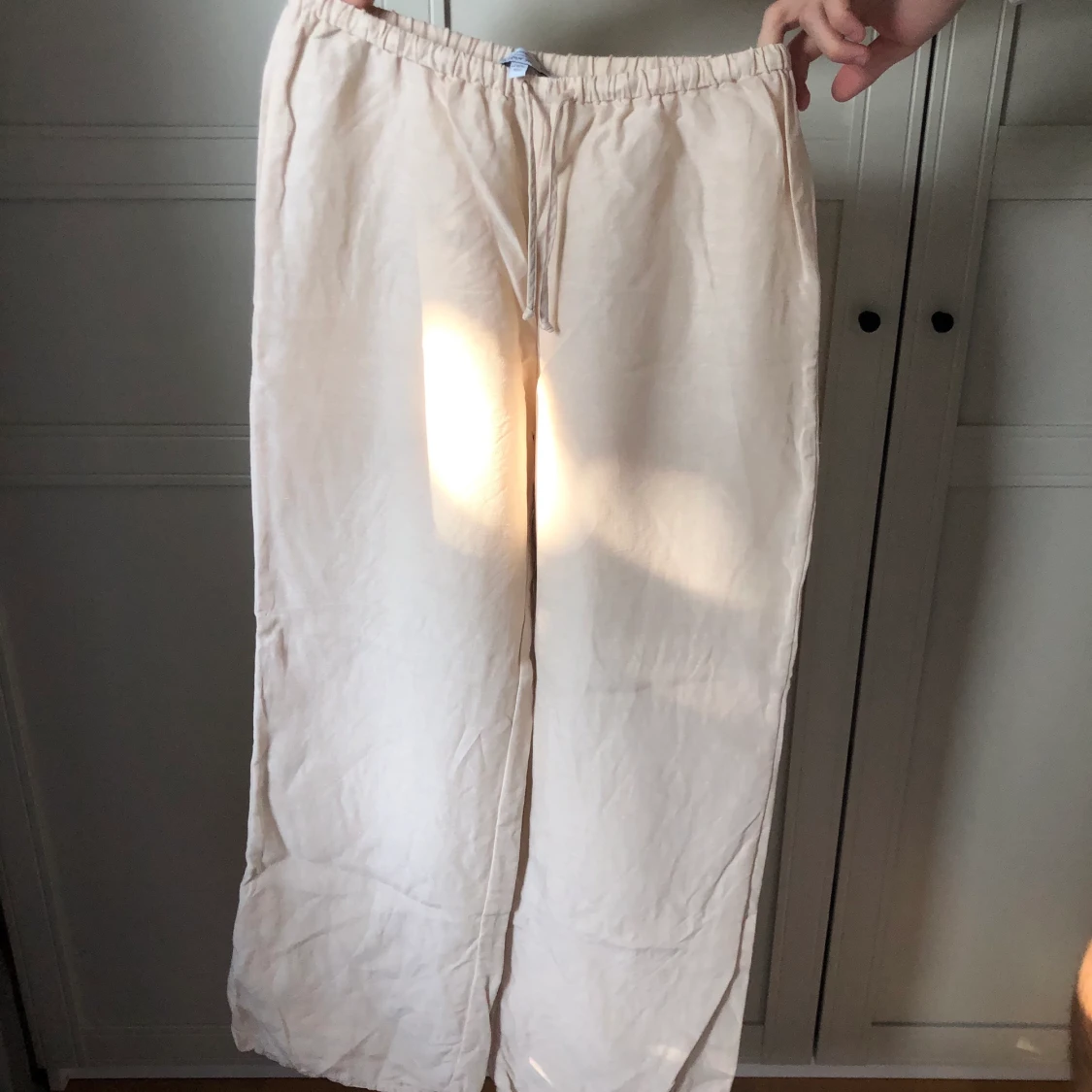 Linnebyxor från & Other stories - 90