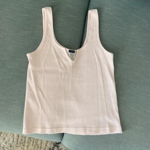 Linne - Ljusrosa linne från Brandy Meville. Köpt i Miami men kom aldrig till användning💞 säljer för 95kr hör av dig!