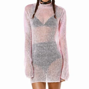 UNIF stickad tröja/klänning  - Knappt använd! Stretchig, passar minst XS-M. Så drömmig ✨ behöver säljas snabbt pga utlandsflytt så kan gå ner i pris vid snabb affär!