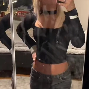 Zara tröja  - Lägger upp igen då min annons blev borttagen! (Lappen sitter kvar)